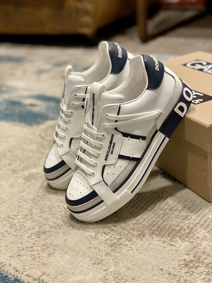 dg sneakers