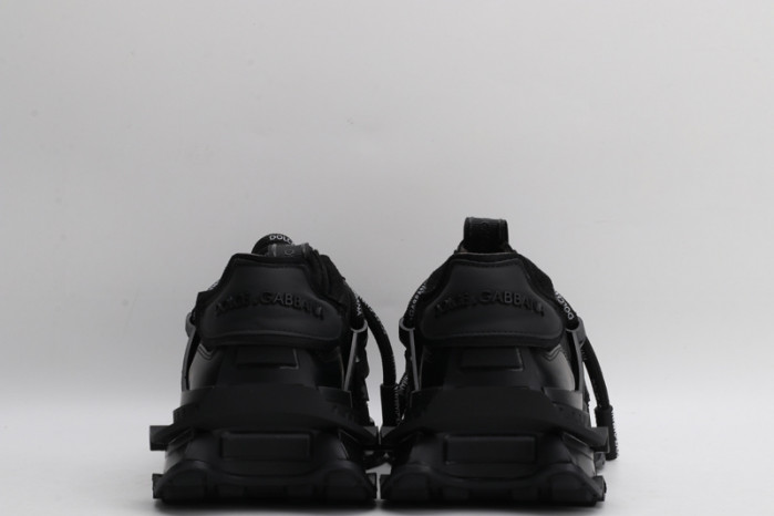 dg sneakers