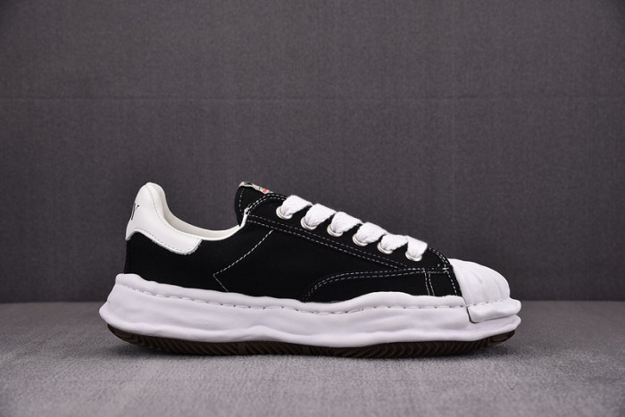 maison mihara yasuhiro canvas sneakers