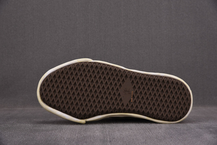 maison mihara yasuhiro canvas sneakers