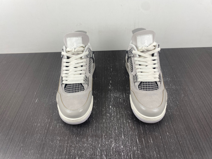 air jordan 4 retro frozen moments (women