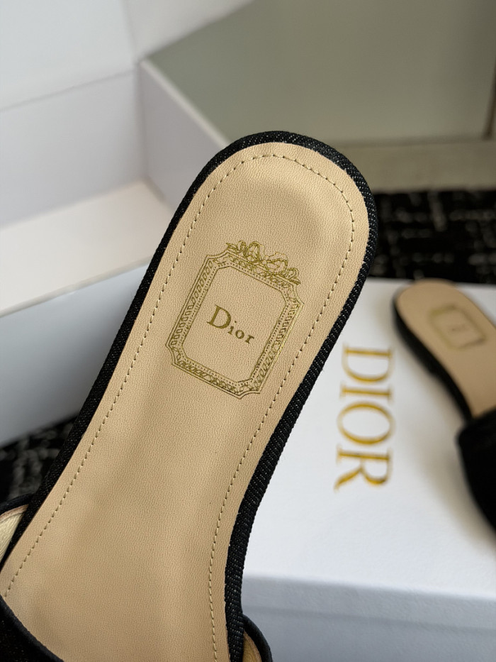 D1OR Slides-Black