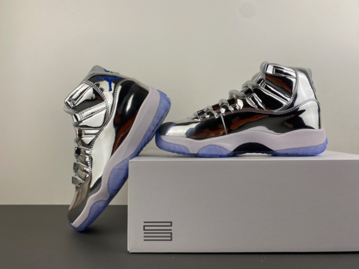 Air Jordan 11 Silver