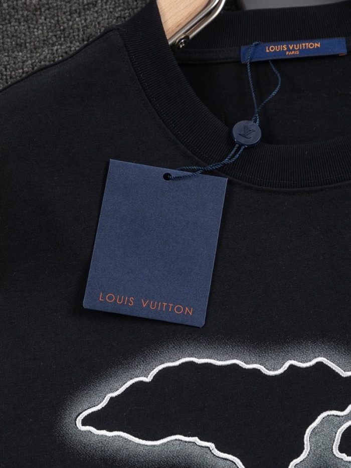 L1vv T-Shirt