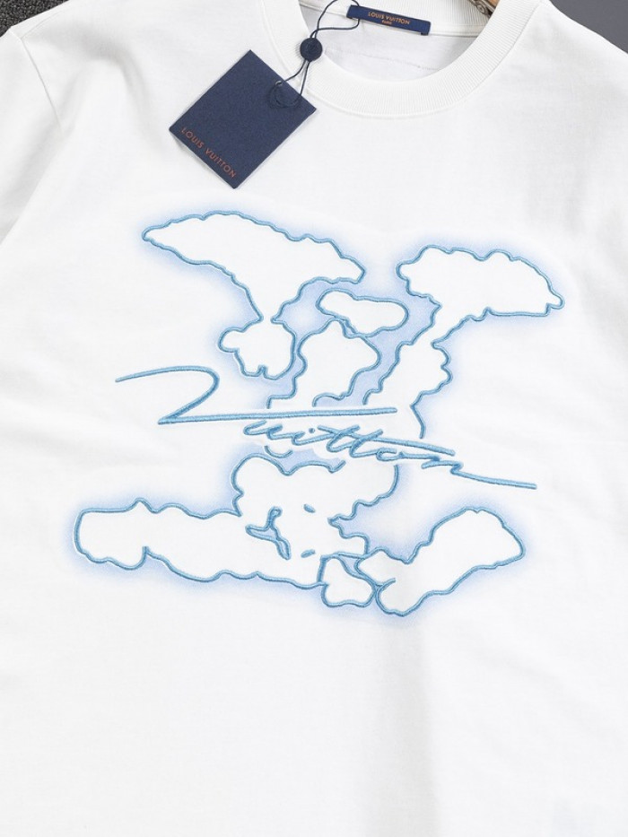 L1vv T-Shirt