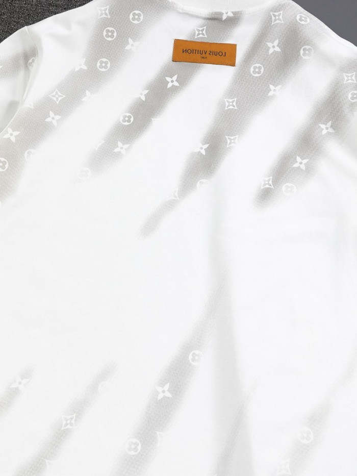L1vv T-Shirt