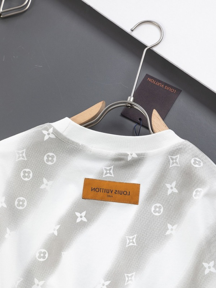 L1vv T-Shirt