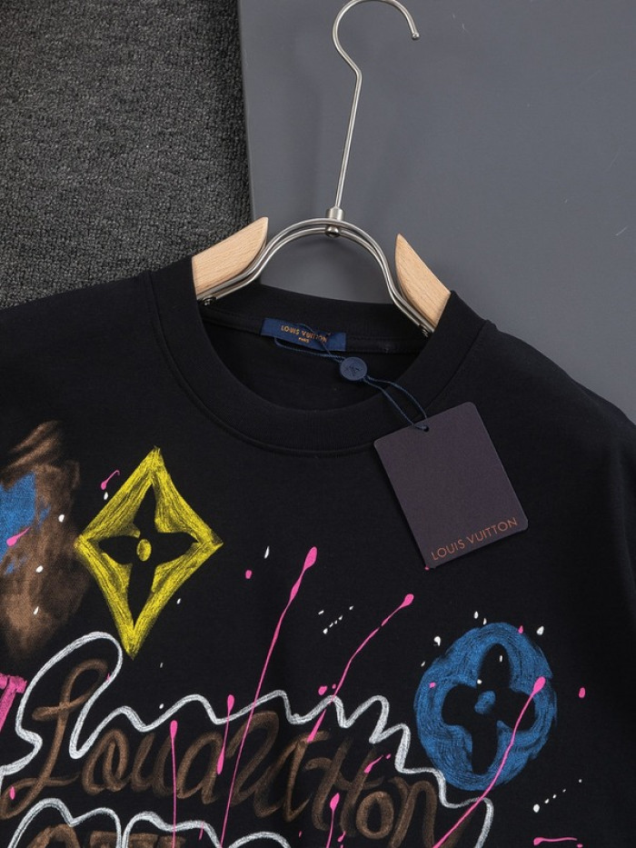 L1vv T-Shirt