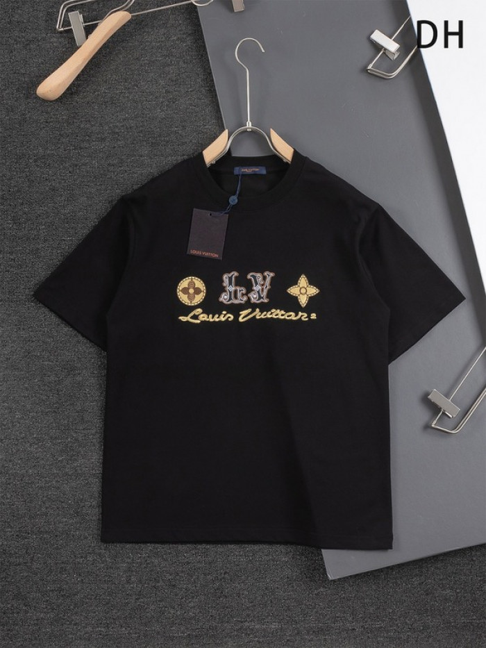 L1vv T-Shirt