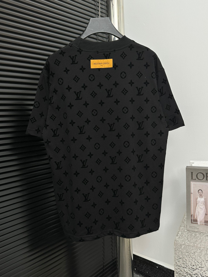 L1vv T-Shirt