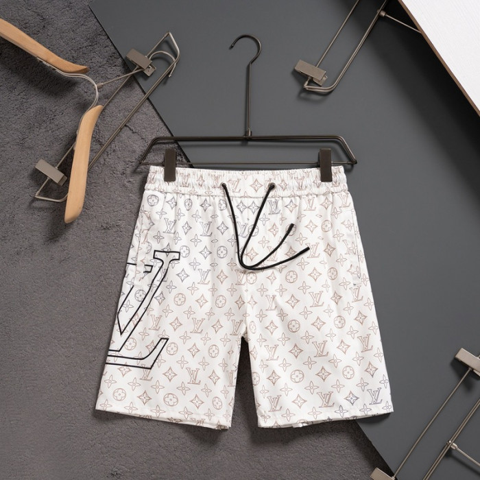 L1vv Short