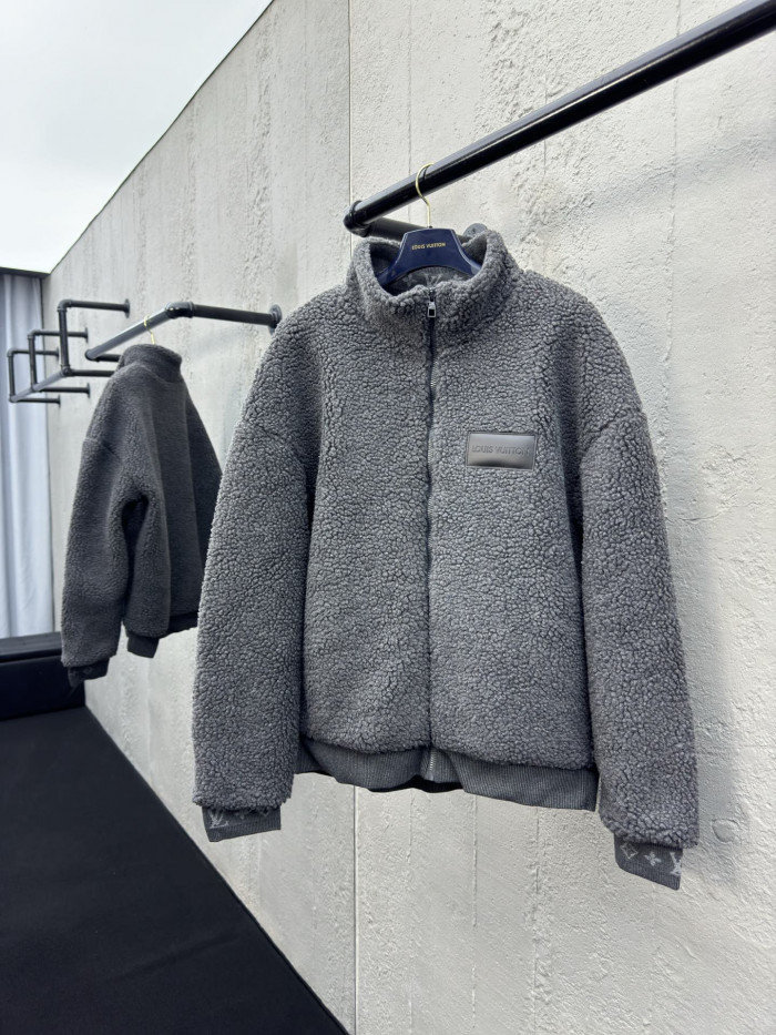 L1vv Jacket