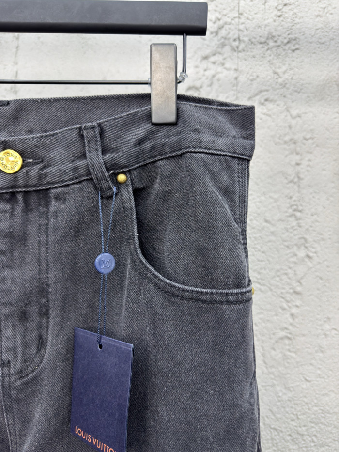L1VV Jeans