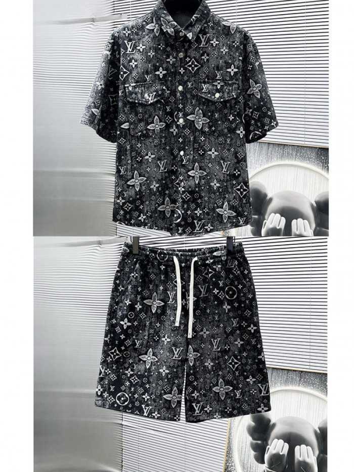 L1VV Suits