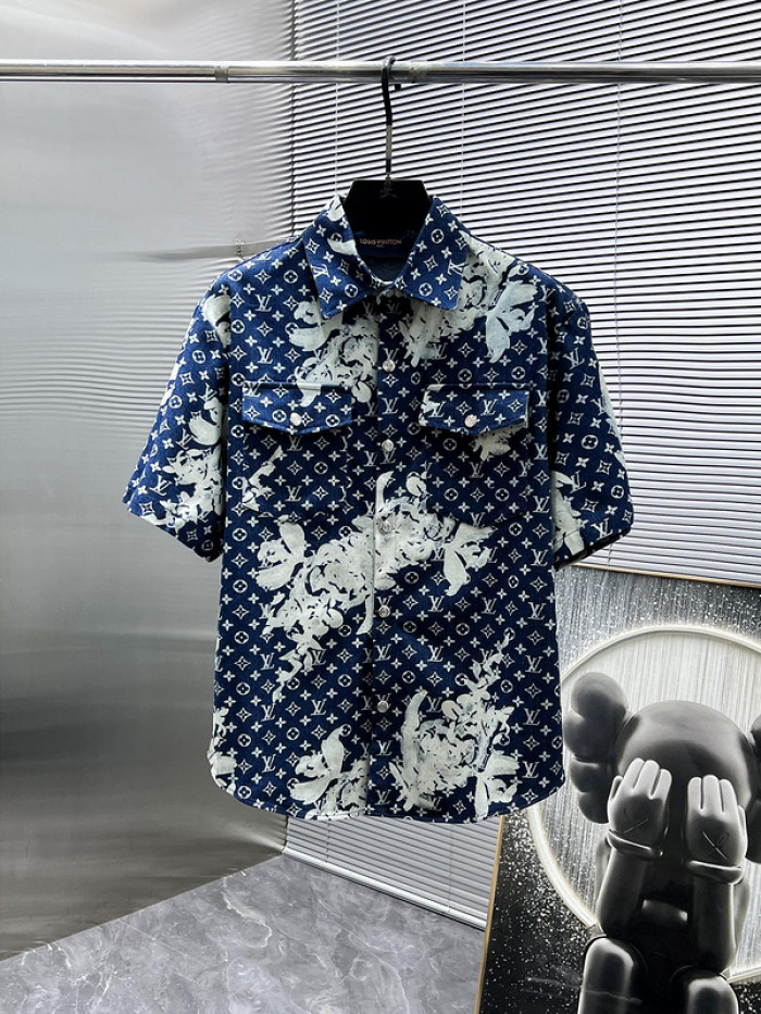 L1VV Suits