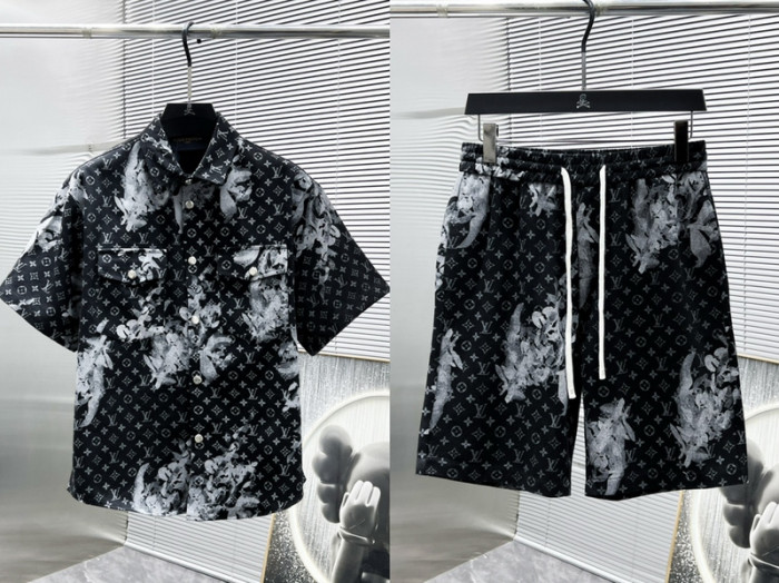 L1VV Suits
