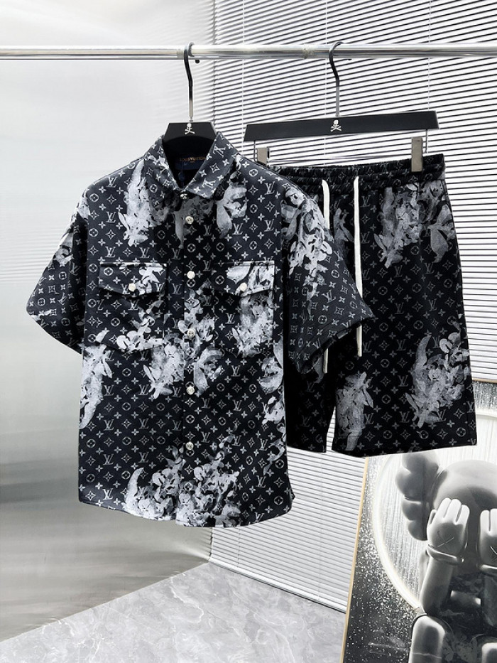 L1VV Suits