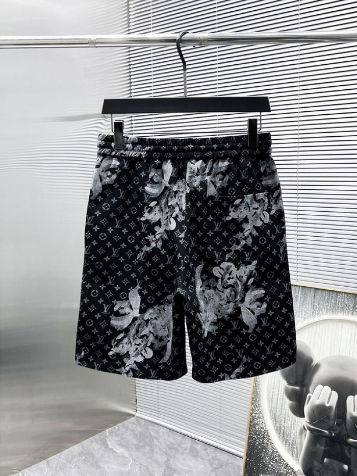 L1VV Suits