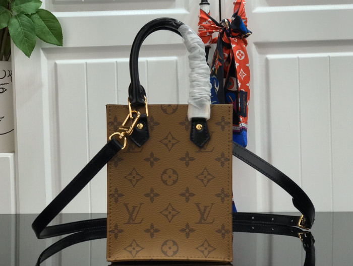 LIVV Onthego Bag-17x14x5.5CM