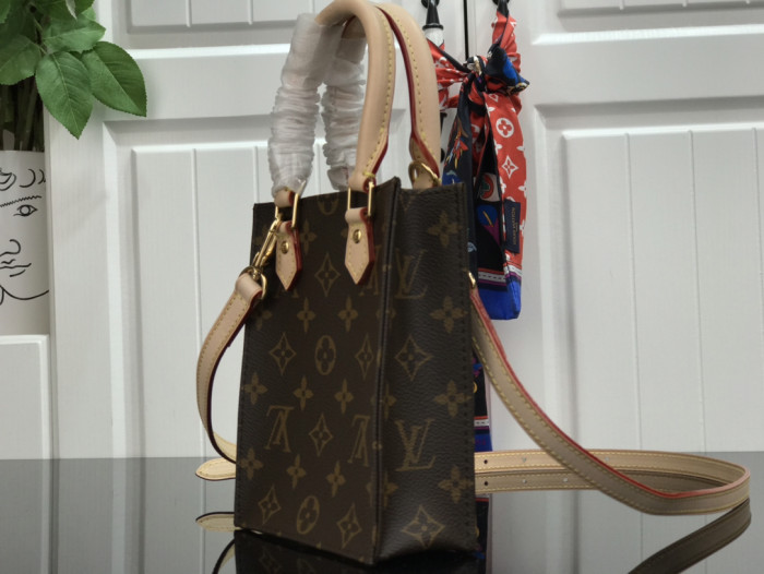 LIVV Onthego Bag-17x14x5.5CM