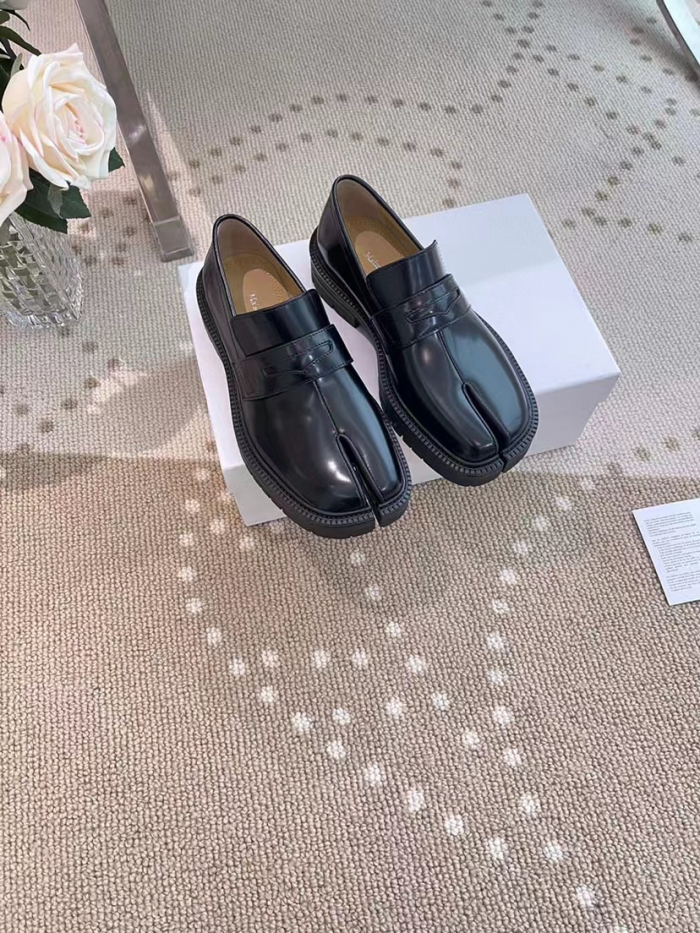 maison margiela loafer shoes