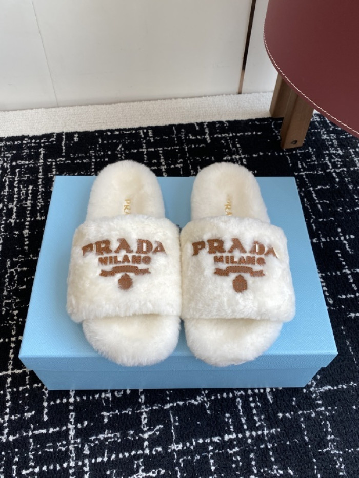 Prada Slides