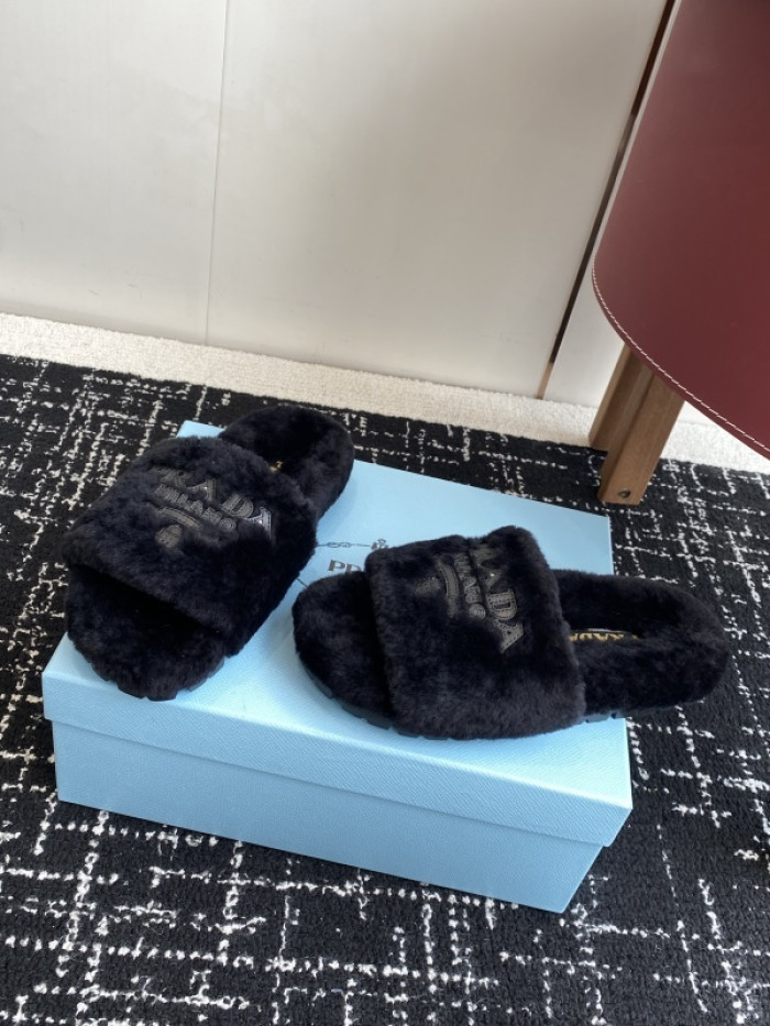 Prada Slides