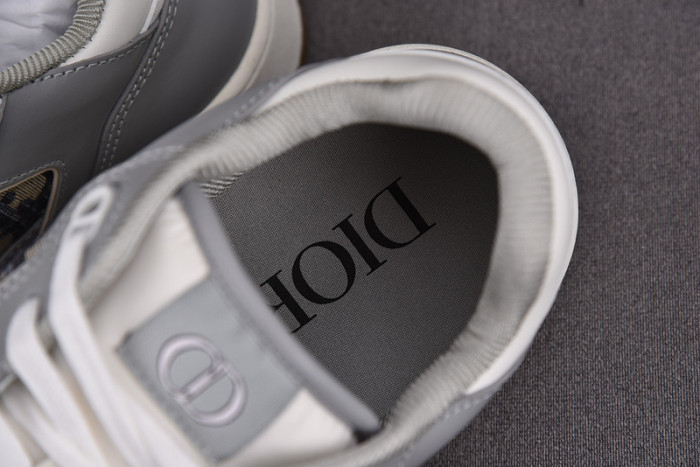 B27 SNEAKER