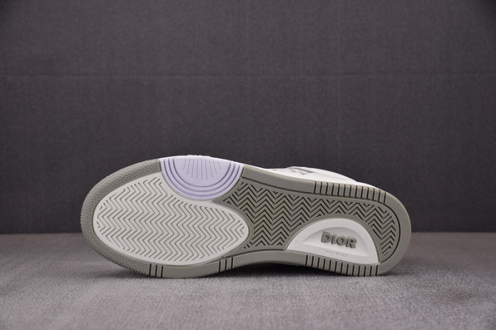 B27 SNEAKER