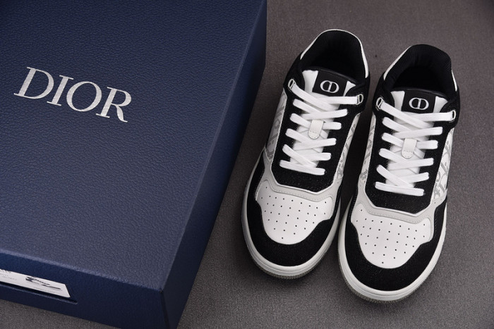 B27 SNEAKER