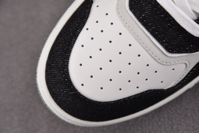 B27 SNEAKER