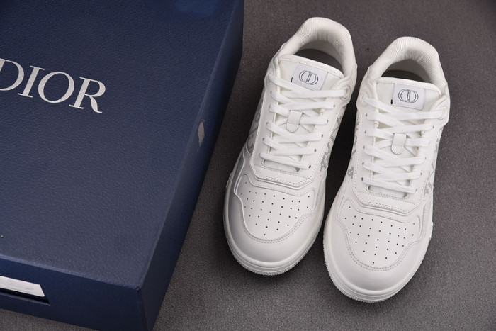 B27 SNEAKER