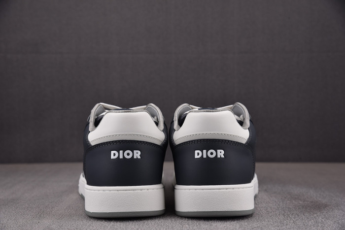 B27 SNEAKER