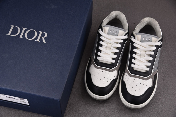 B27 SNEAKER