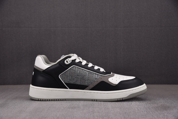 B27 SNEAKER