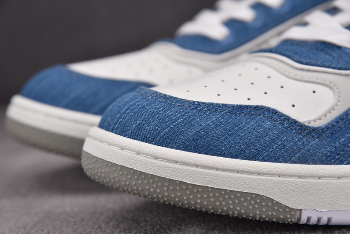 B27 SNEAKER