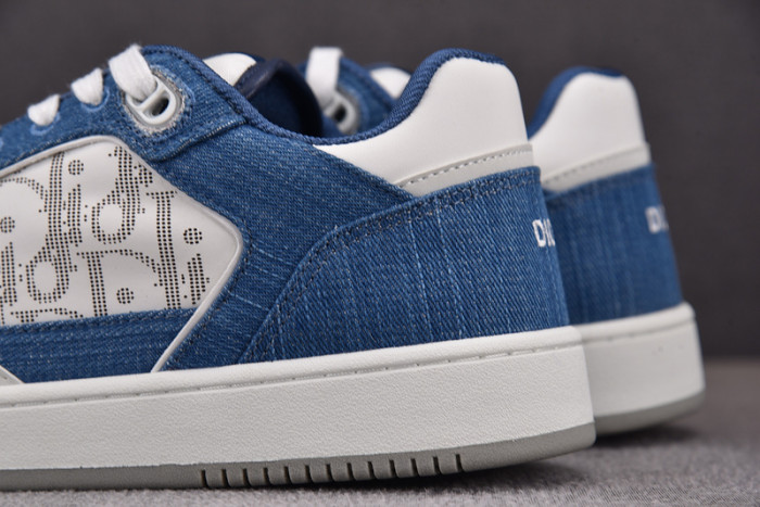 B27 SNEAKER