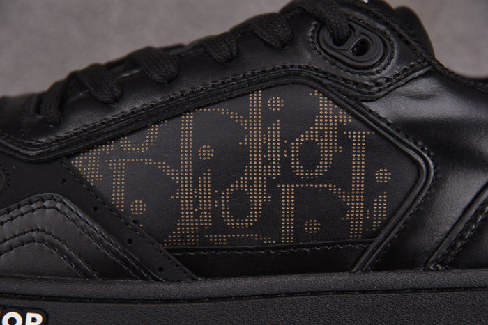 B27 SNEAKER