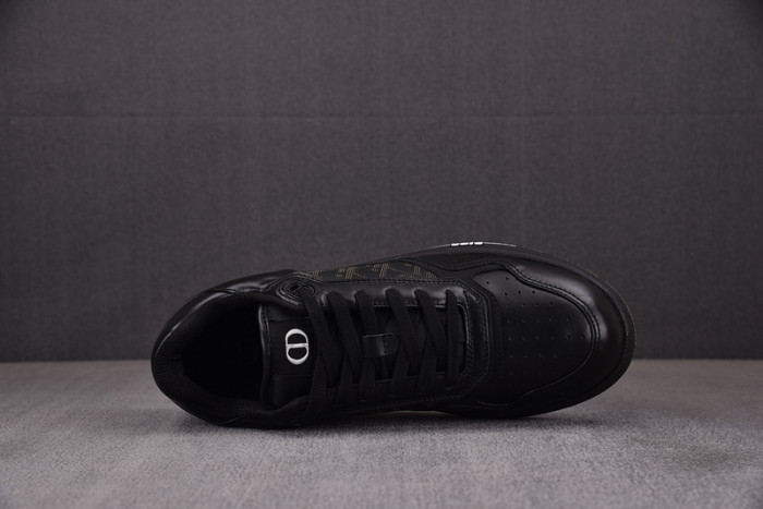 B27 SNEAKER