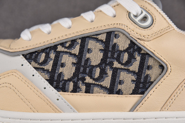 B27 SNEAKER