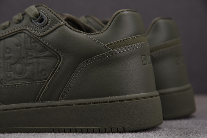 B27 SNEAKER