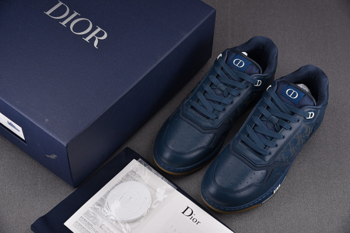 B27 SNEAKER