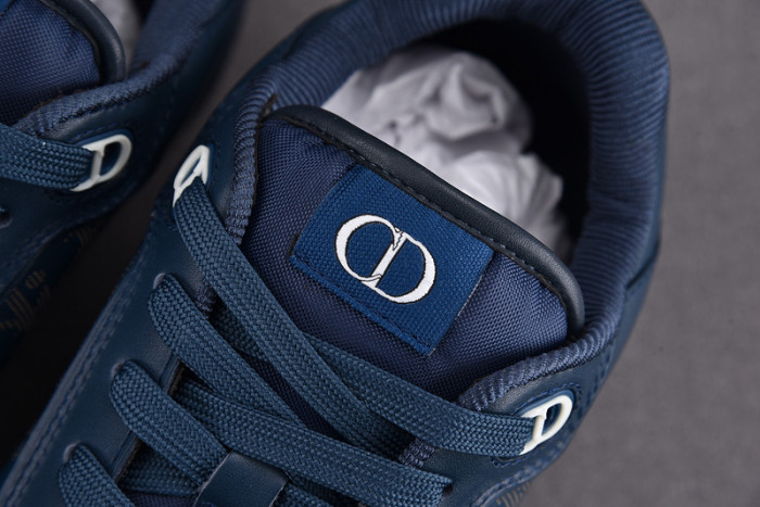 B27 SNEAKER