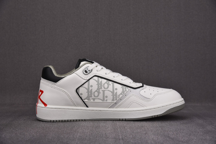 B27 SNEAKER
