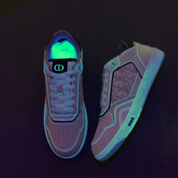 B27 SNEAKER