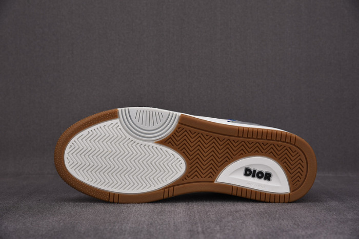 B27 SNEAKER