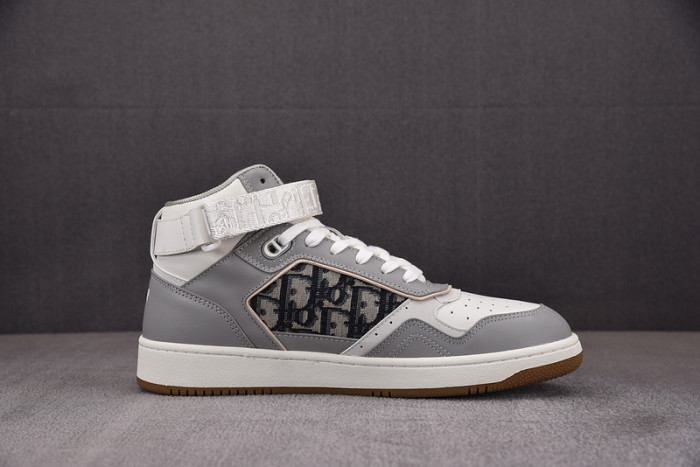 B27 SNEAKER