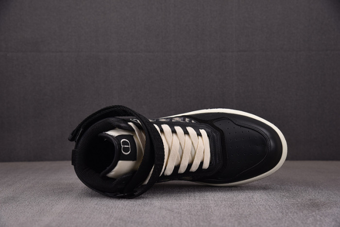 B27 SNEAKER
