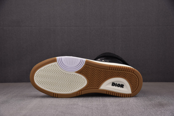 B27 SNEAKER