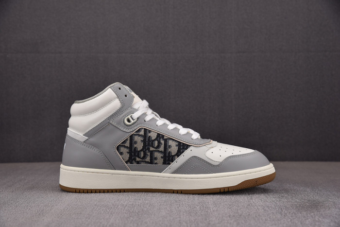 B27 SNEAKER